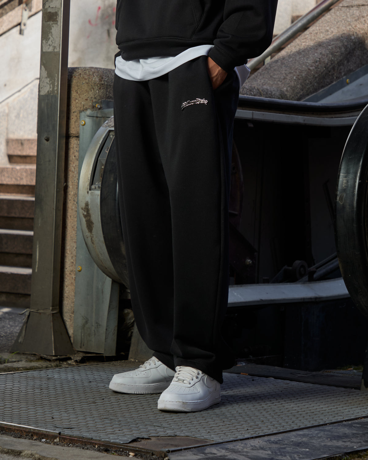 Baggy Logo Metal Schwarz
