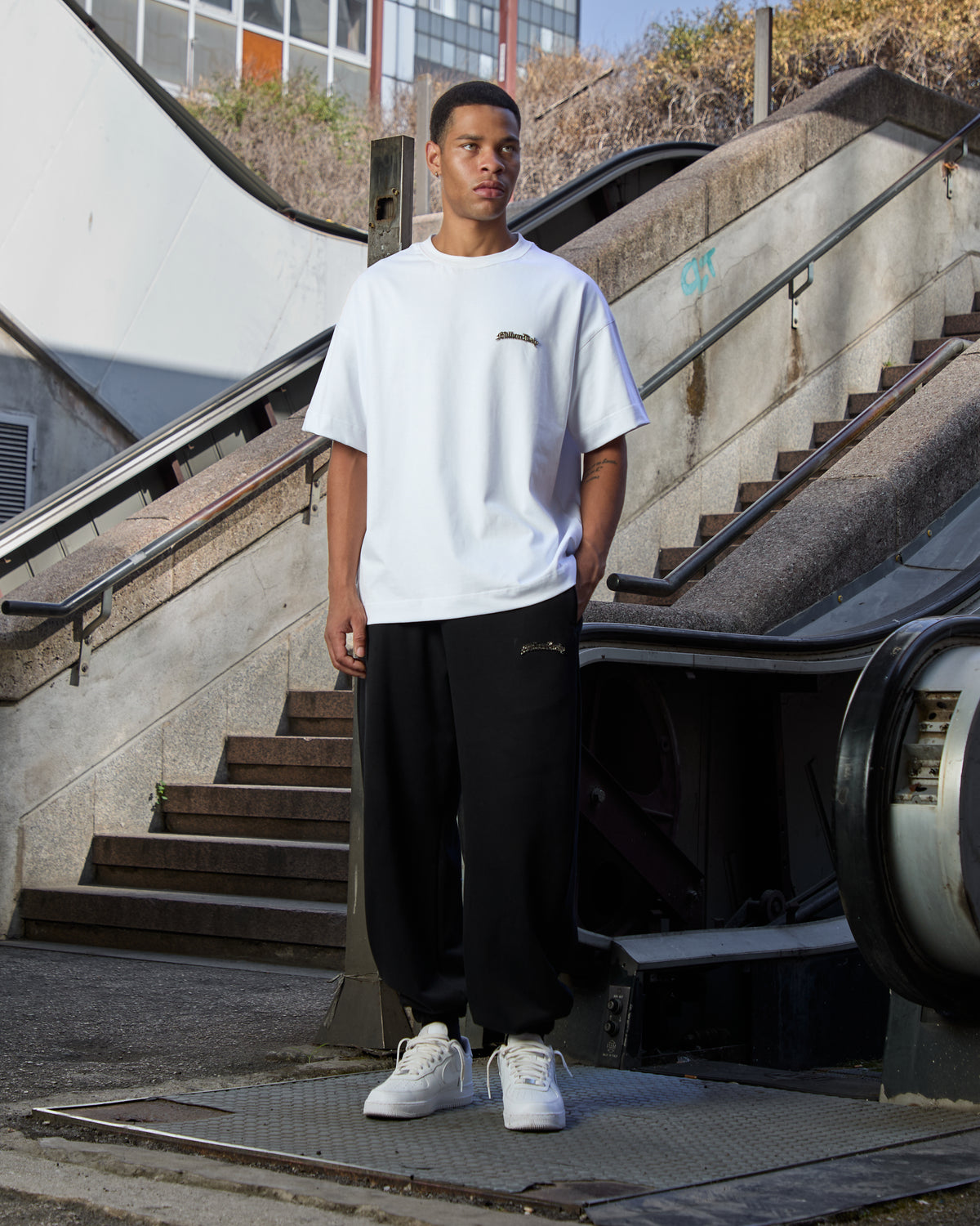 Jogginghose Logo Metall Schwarz